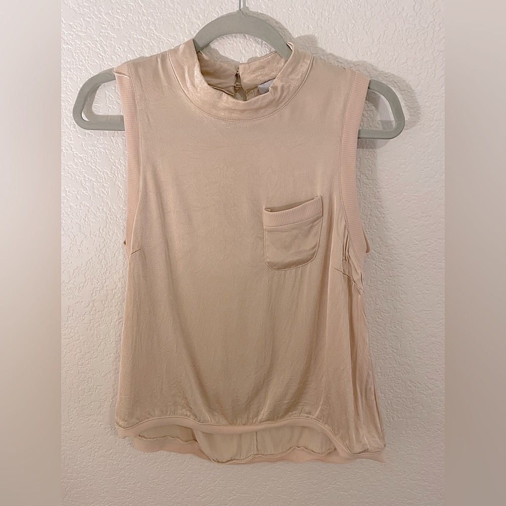 FATE Sleeveless Top - Size M